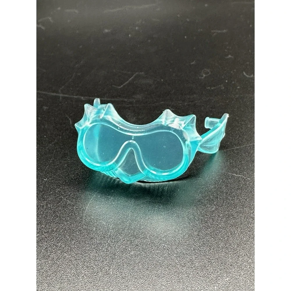 Monster High Doll Gil Webber Wheel Love Replacement‎ Goggles